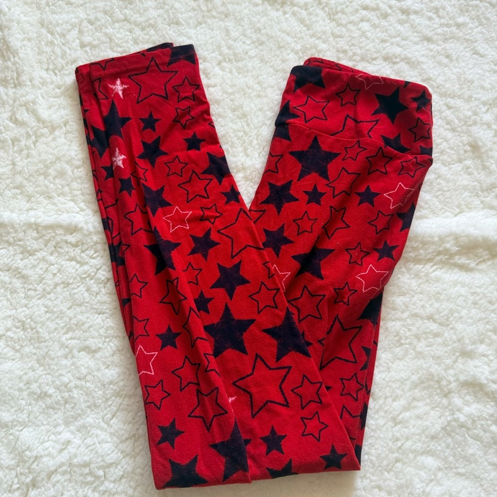 LuLaRoe Red and Black Star Leggings